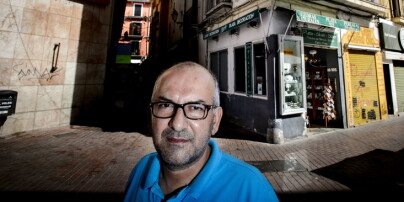 Tahsin mister levebrødet sitt til turismen. - Det er trist